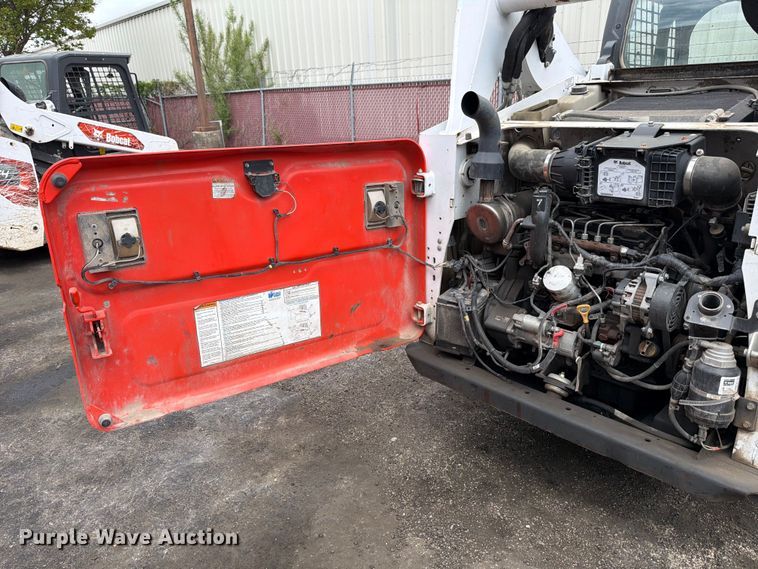 image for item FB8060 2018 Bobcat T650 tracked skid steer loader