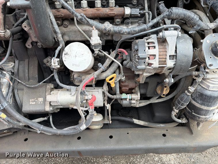 image for item FB8060 2018 Bobcat T650 tracked skid steer loader