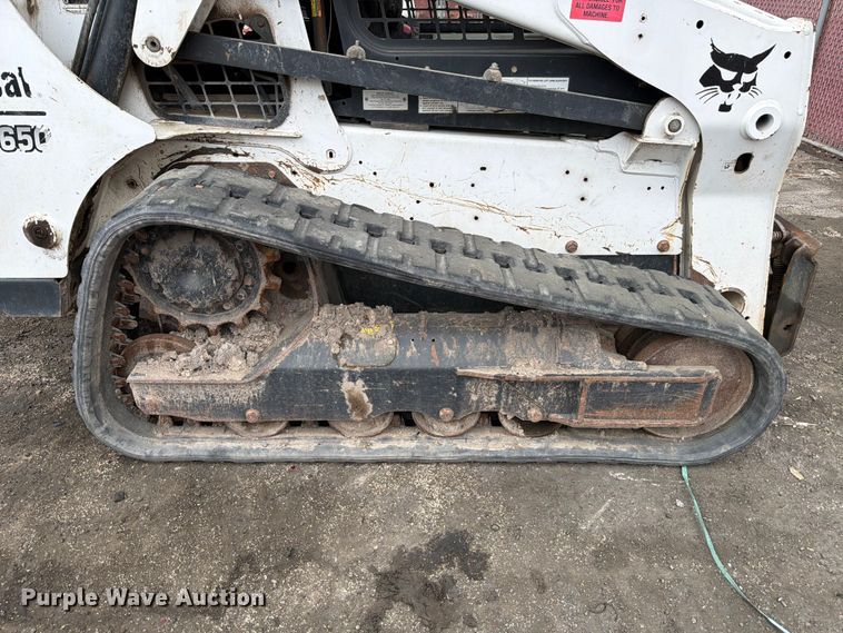 image for item FB8060 2018 Bobcat T650 tracked skid steer loader