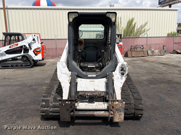 image for item FB8061 2016 Bobcat T750 tracked skid steer loader