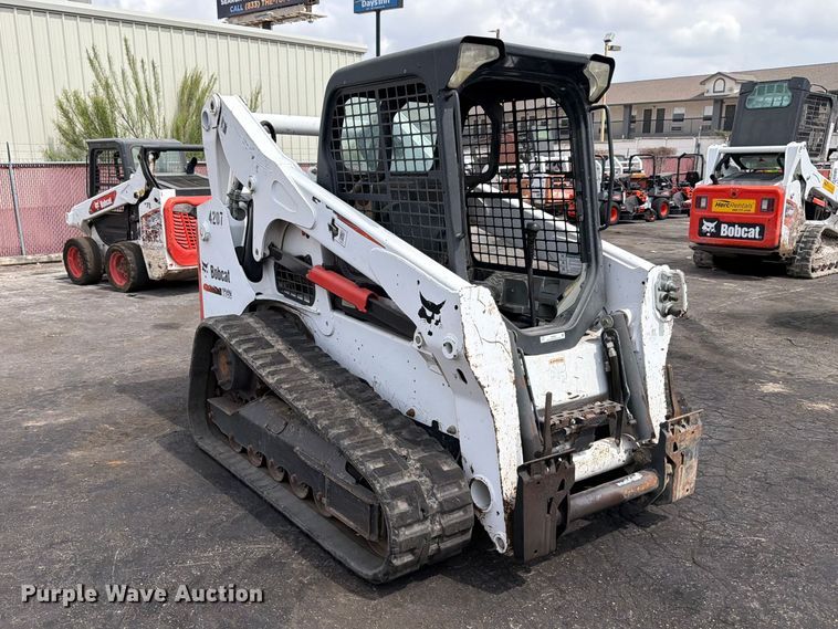image for item FB8061 2016 Bobcat T750 tracked skid steer loader