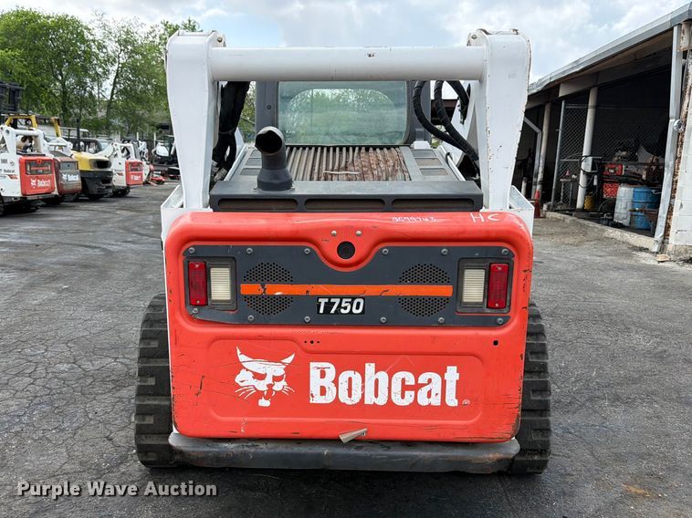 image for item FB8061 2016 Bobcat T750 tracked skid steer loader