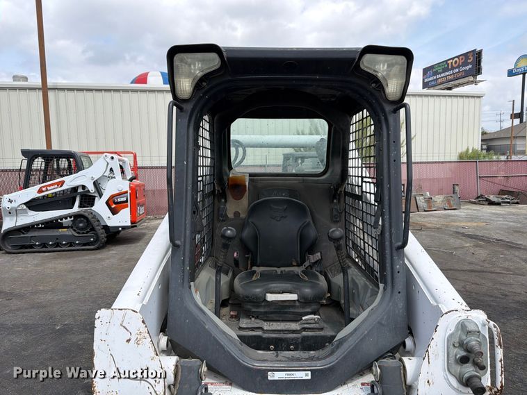 image for item FB8061 2016 Bobcat T750 tracked skid steer loader