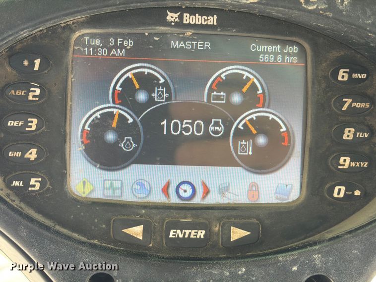 image for item FB8061 2016 Bobcat T750 tracked skid steer loader