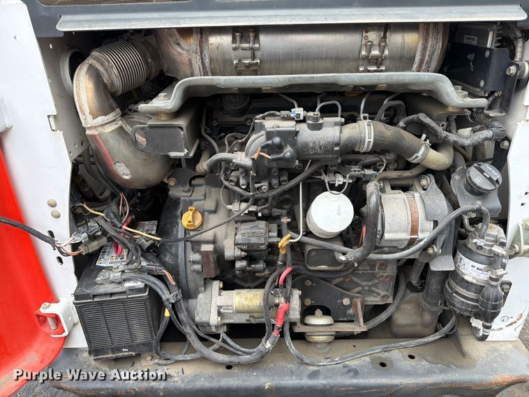 image for item FB8061 2016 Bobcat T750 tracked skid steer loader