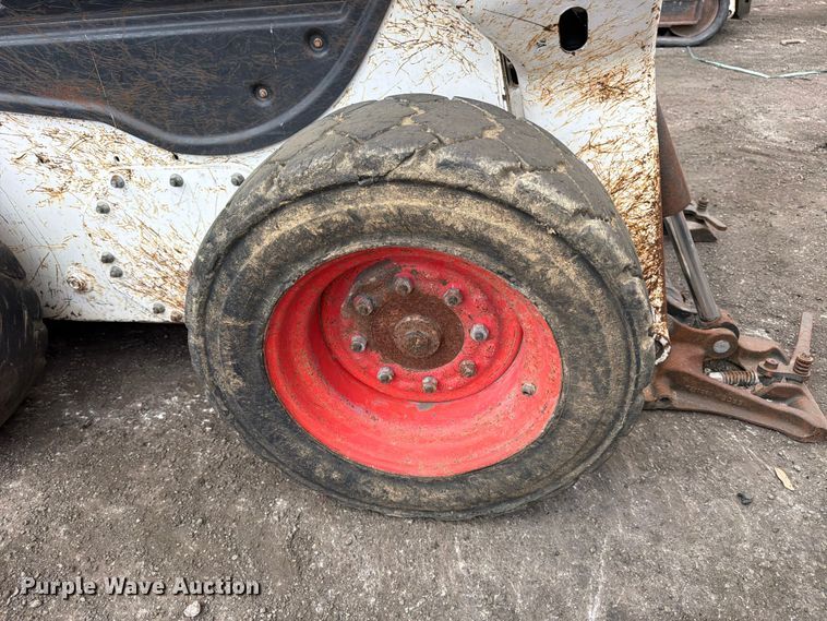 image for item FB8062 2020 Bobcat S64 skid steer loader
