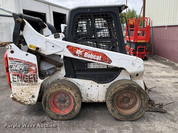 image for item FB8063 2021 Bobcat S64 skid steer loader