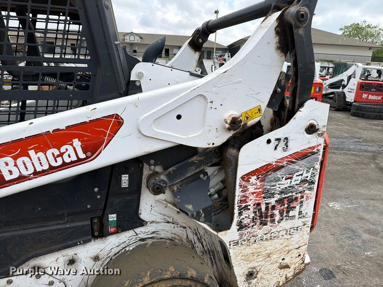 image for item FB8063 2021 Bobcat S64 skid steer loader