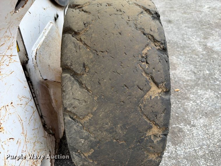 image for item FB8063 2021 Bobcat S64 skid steer loader