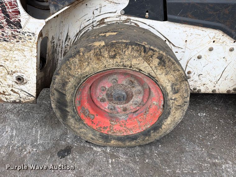 image for item FB8063 2021 Bobcat S64 skid steer loader