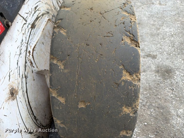 image for item FB8063 2021 Bobcat S64 skid steer loader