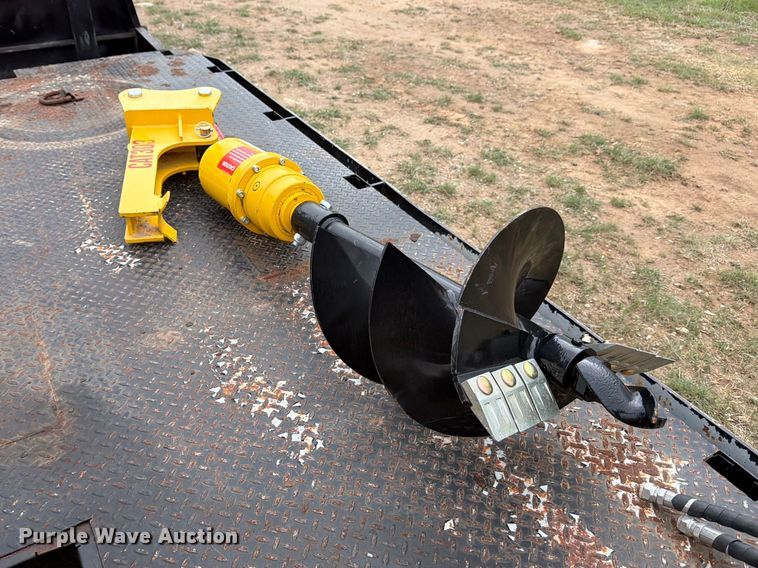 image for item FB8067 Auger