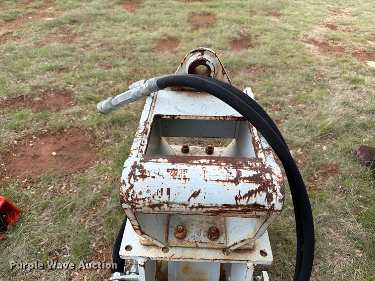 image for item FB8079 FRD HP75FT plate compactor