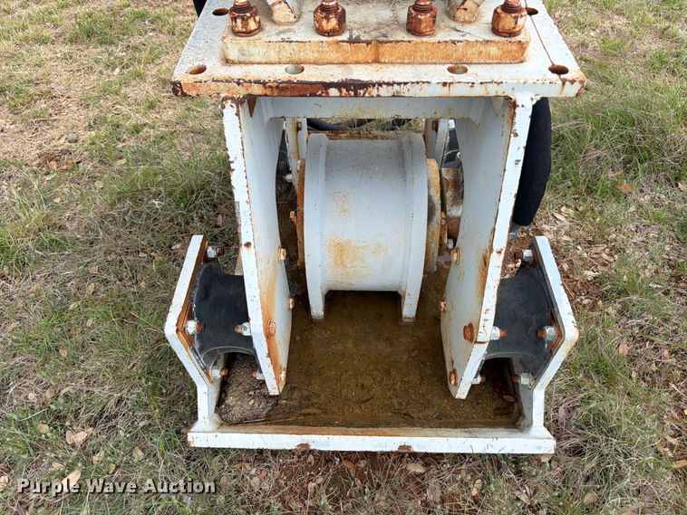 image for item FB8079 FRD HP75FT plate compactor