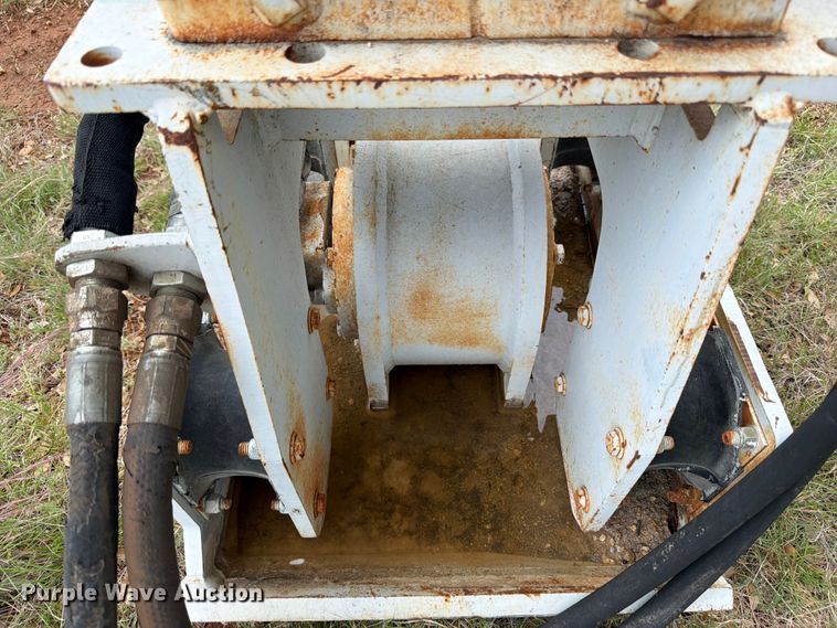 image for item FB8079 FRD HP75FT plate compactor