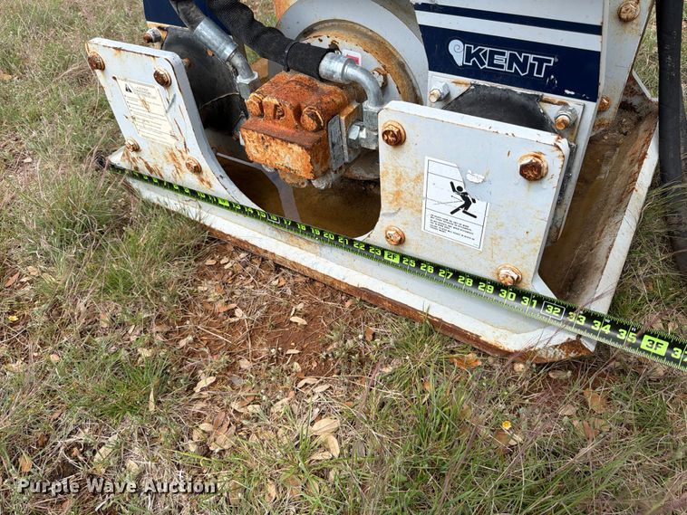 image for item FB8079 FRD HP75FT plate compactor