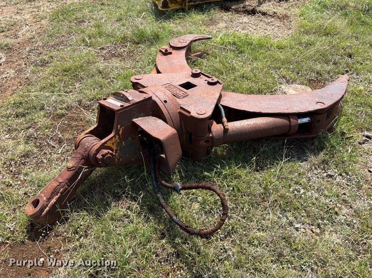 image for item FB8092 Young grapple attachment