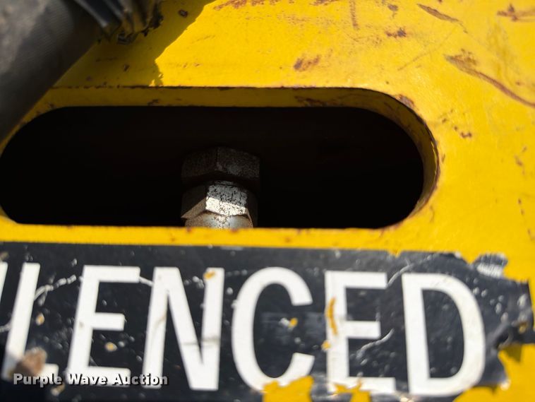 image for item FB8093 Maverick 2250HSP breaker