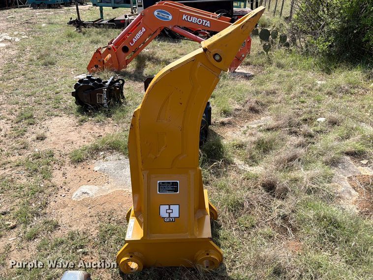 image for item FB8098 2025 GIYI Cat 320 Excavator ripper