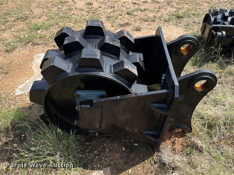 image for item FB8099 2024 Future FT-W320 compaction wheel