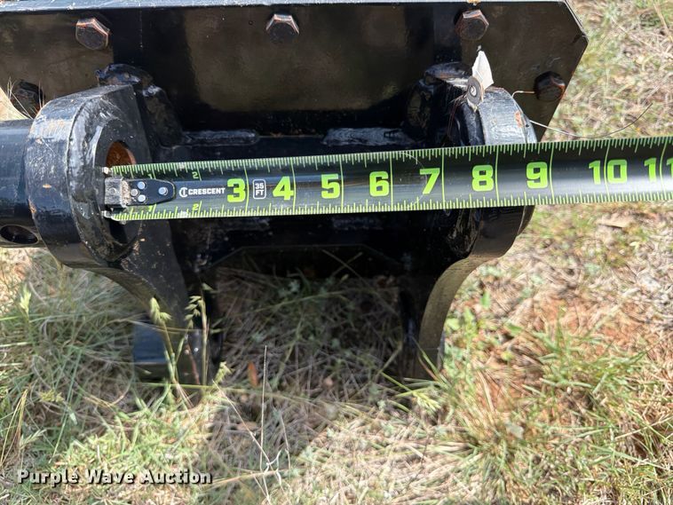 image for item FB8100 2024 GIYI Cat 307 compaction wheel