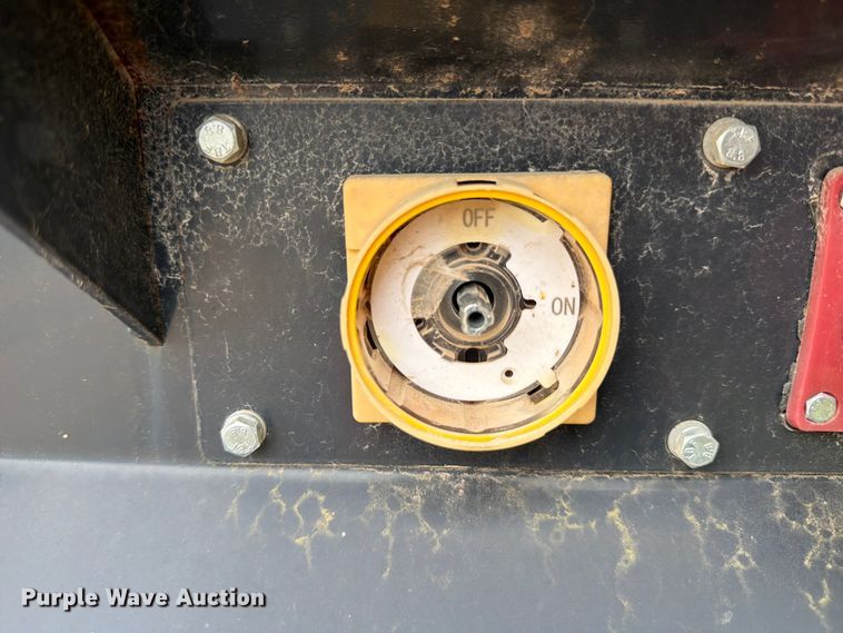 image for item FB8102 Paladin Industrial US70 screen