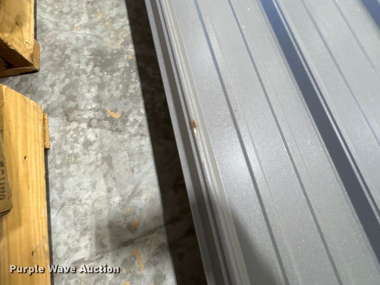image for item FC2091 (96) sheets of metal siding/roofing