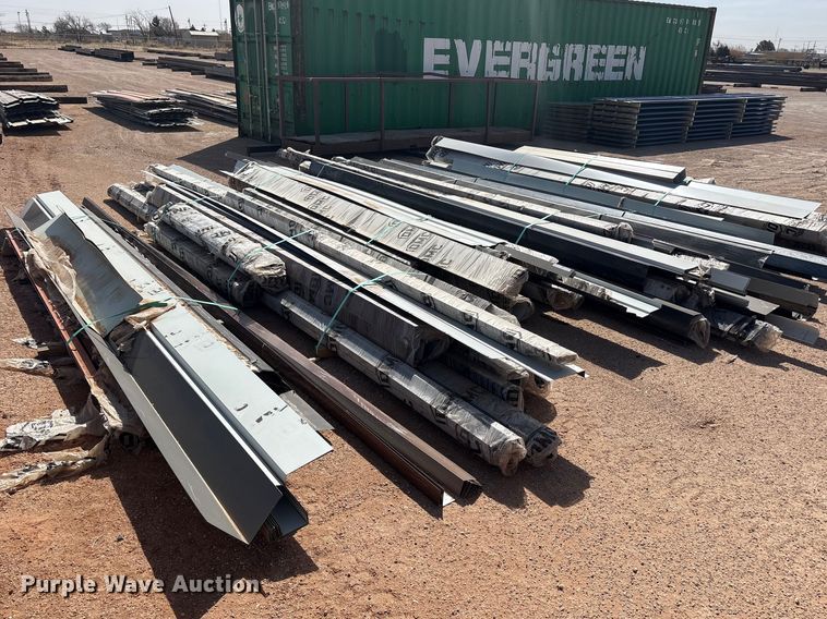 image for item FC2099 (6) bundles of metal trim pieces