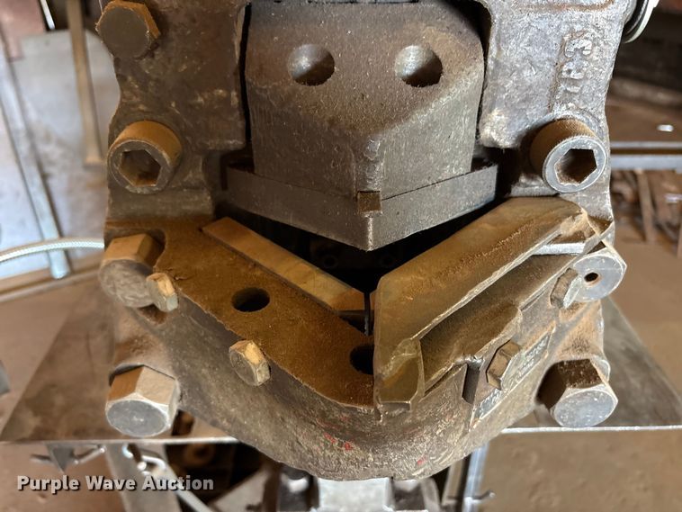 image for item FC2121 Buffalo Structural iron worker