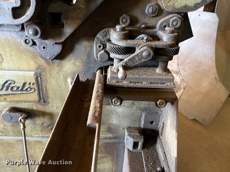 image for item FC2121 Buffalo Structural iron worker