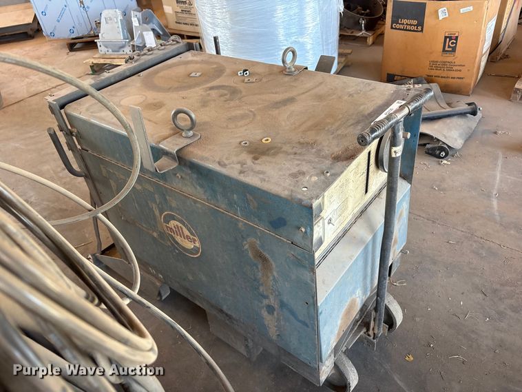 image for item FC2125 (2) welders