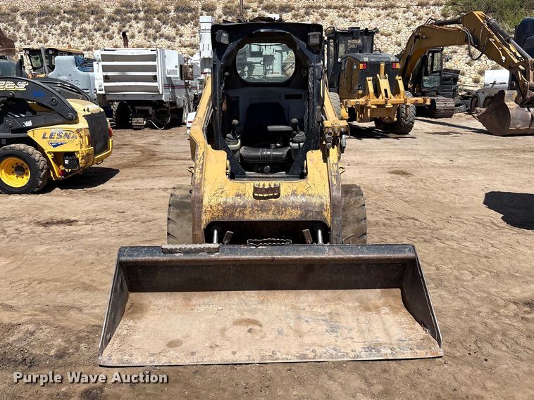 image for item FC2137 2007 Caterpillar 246C skid steer loader