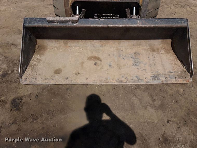 image for item FC2137 2007 Caterpillar 246C skid steer loader