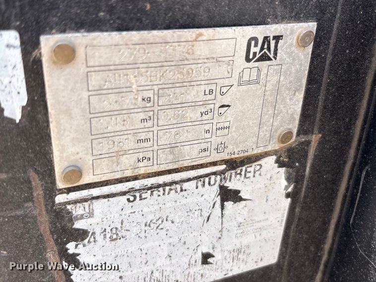 image for item FC2137 2007 Caterpillar 246C skid steer loader