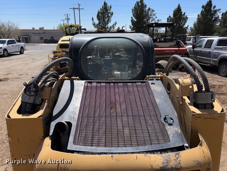 image for item FC2137 2007 Caterpillar 246C skid steer loader