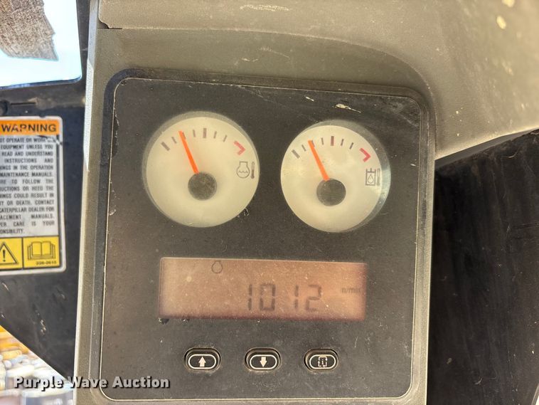 image for item FC2137 2007 Caterpillar 246C skid steer loader