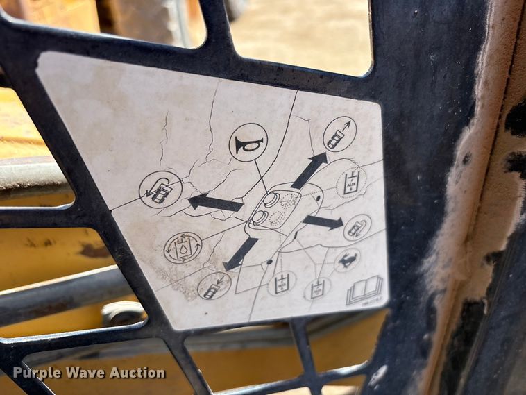 image for item FC2137 2007 Caterpillar 246C skid steer loader