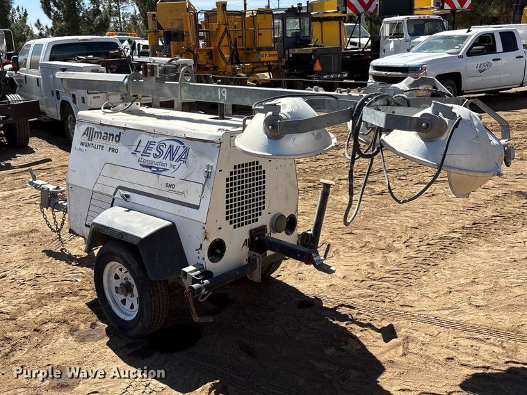 image for item FC2139 Allmand Night-lite pro light plant