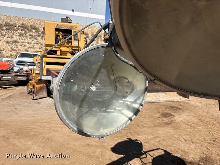 image for item FC2139 Allmand Night-lite pro light plant