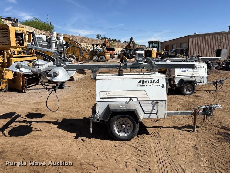 image for item FC2140 Allmand Night-lite Pro light plant