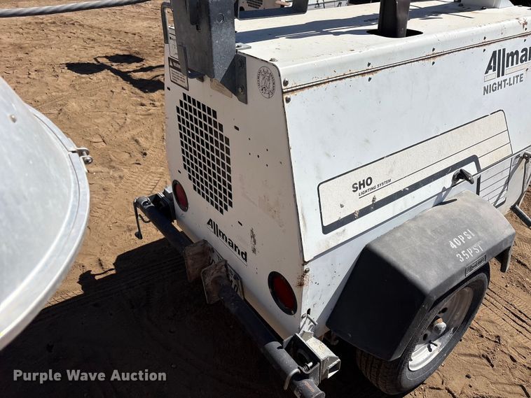 image for item FC2140 Allmand Night-lite Pro light plant