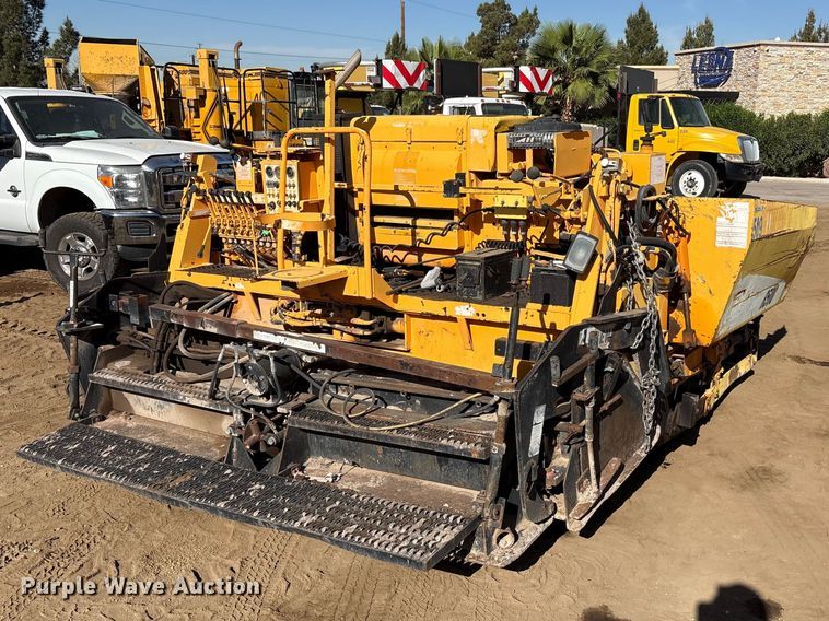 image for item FC2143 LeeBoy L8500T paver