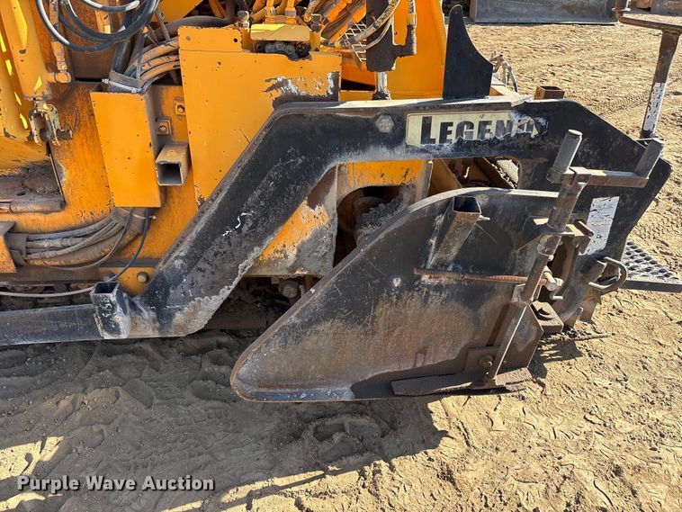 image for item FC2143 LeeBoy L8500T paver
