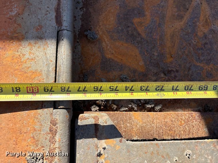 image for item FC2143 LeeBoy L8500T paver