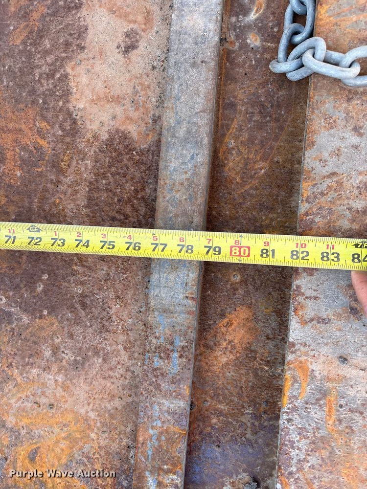 image for item FC2143 LeeBoy L8500T paver