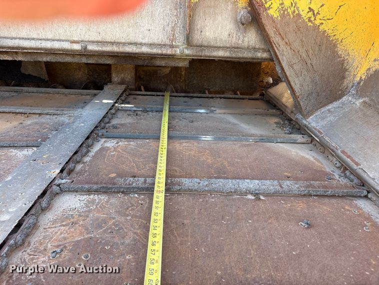 image for item FC2143 LeeBoy L8500T paver