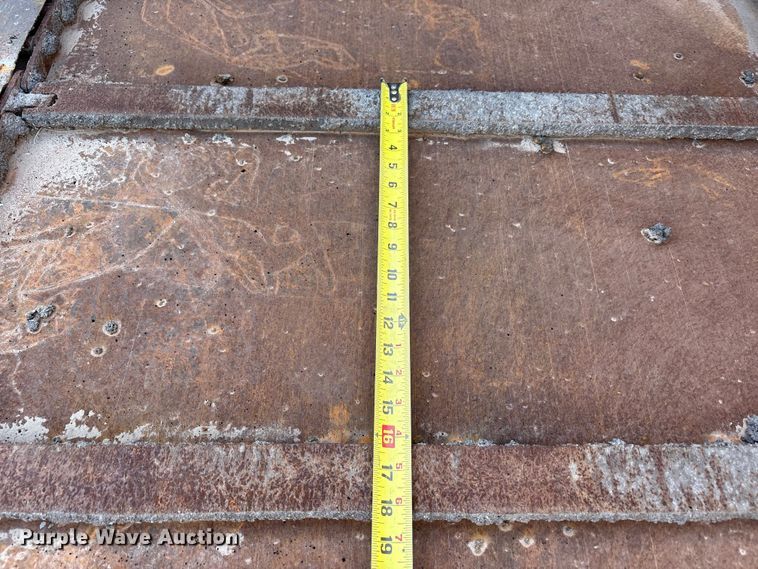 image for item FC2143 LeeBoy L8500T paver