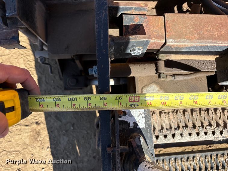 image for item FC2143 LeeBoy L8500T paver