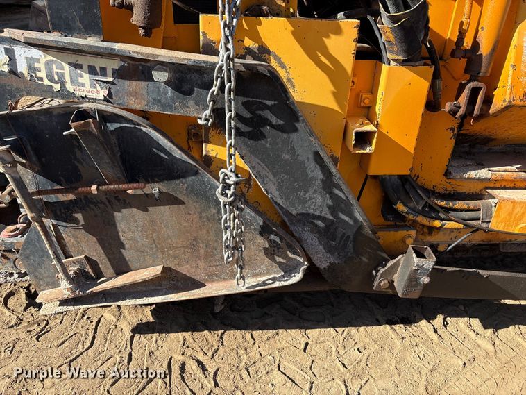 image for item FC2143 LeeBoy L8500T paver