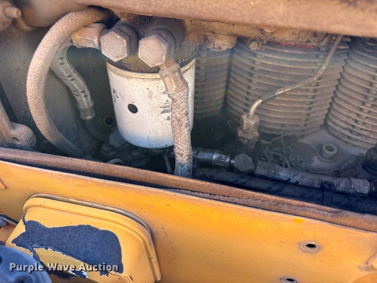 image for item FC2143 LeeBoy L8500T paver